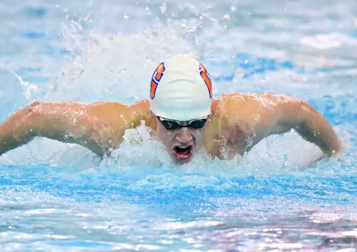 Men’s Swimming