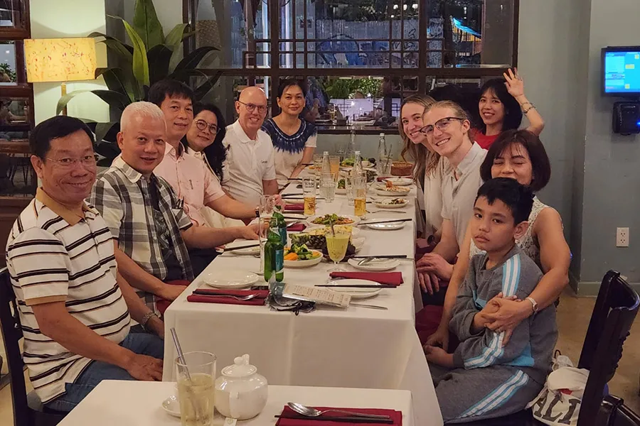 Ha Kim and family