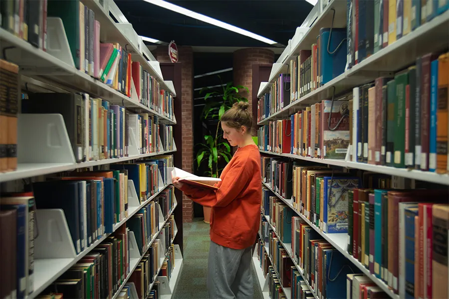 Musselman Library inside