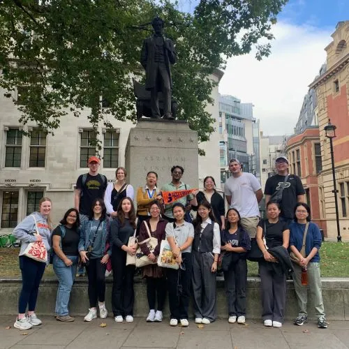 Group photo at the War Museum