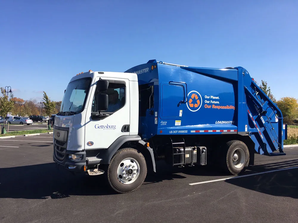 A Gettysburg College branded recycling truck