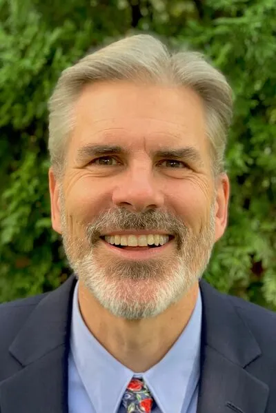 Sunderman Conservatory of Music Prof. and Director of Choral Activities Robert Natter