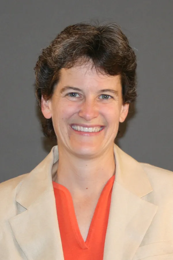 Dr. Kristin Stuempfle