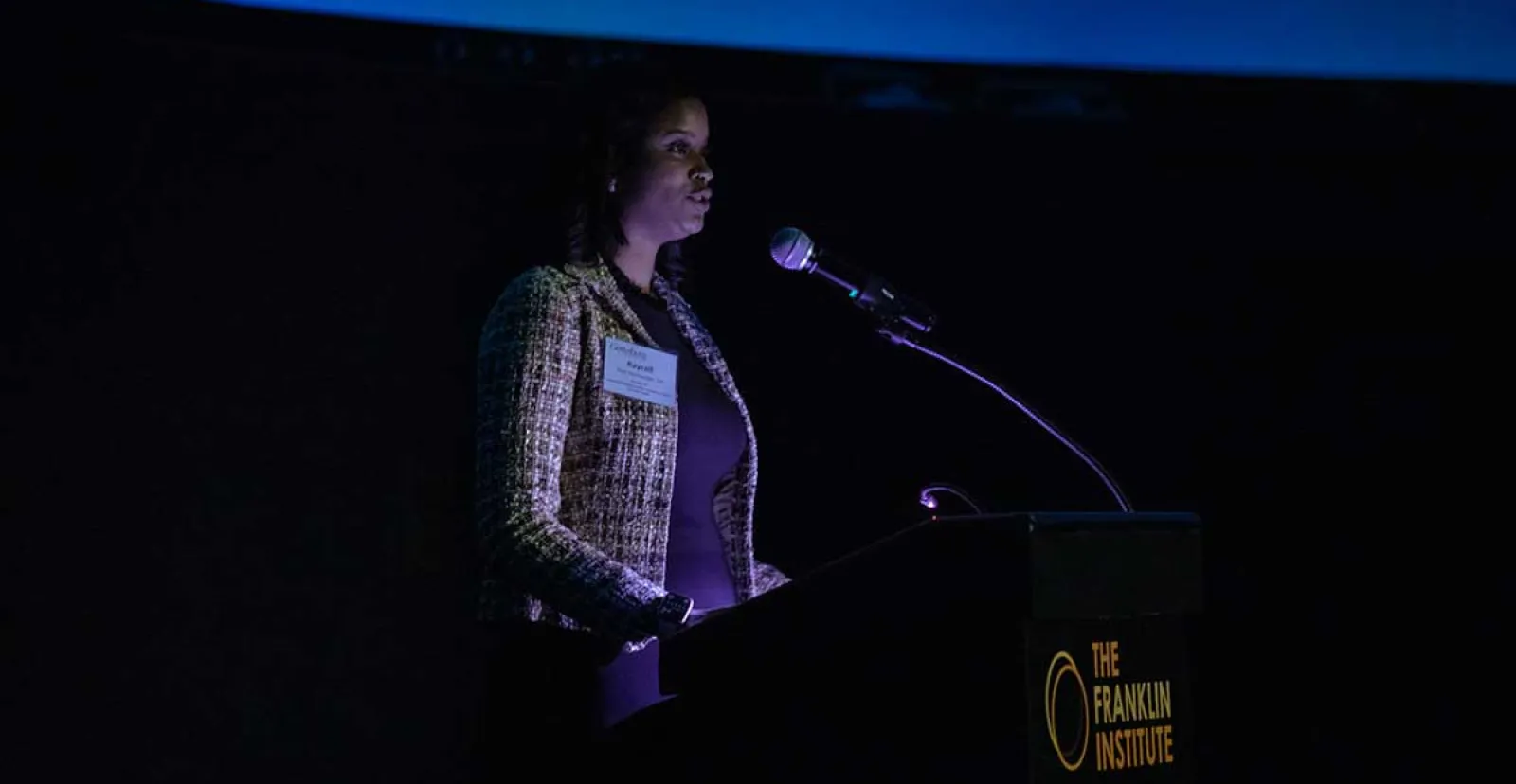 Raycell Diaz Hernandez giving a speech at the Franklin Institute