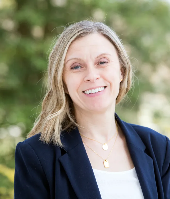 Photo of Amy Wilkinson