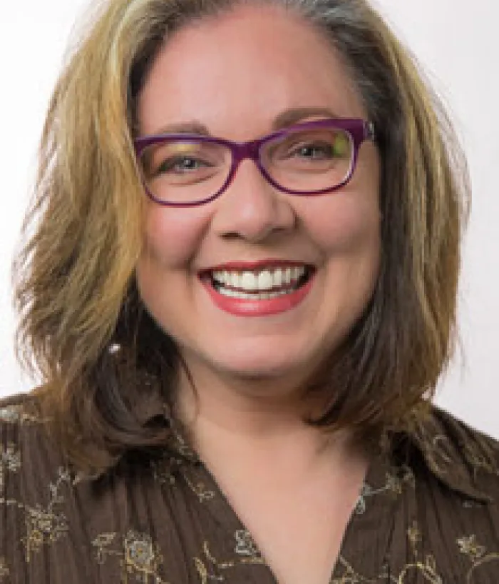 Photo of Tina Gebhart