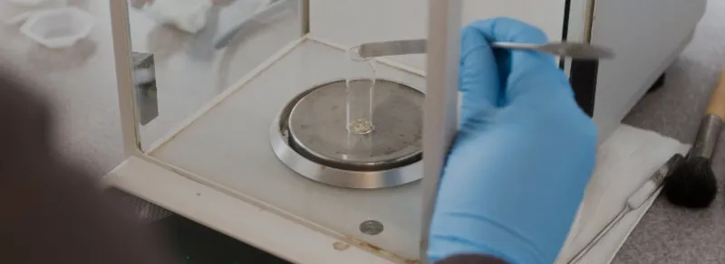 Measuring chemistry material by weight